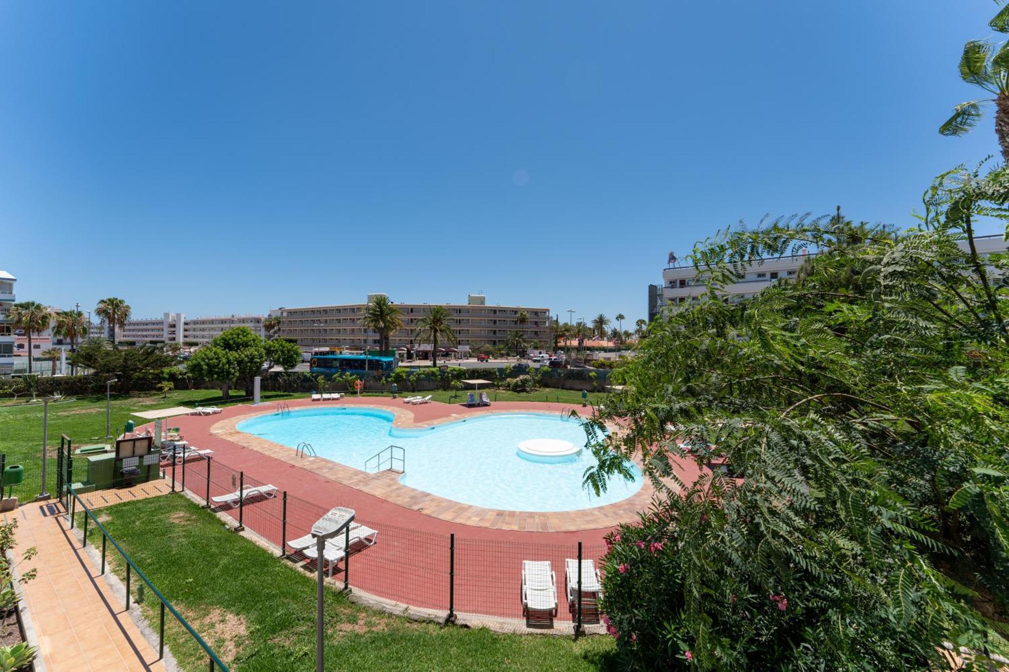 Garden View Apartment Iguazu 3 Near Yumbo プラヤ・デル・イングレス エクステリア 写真