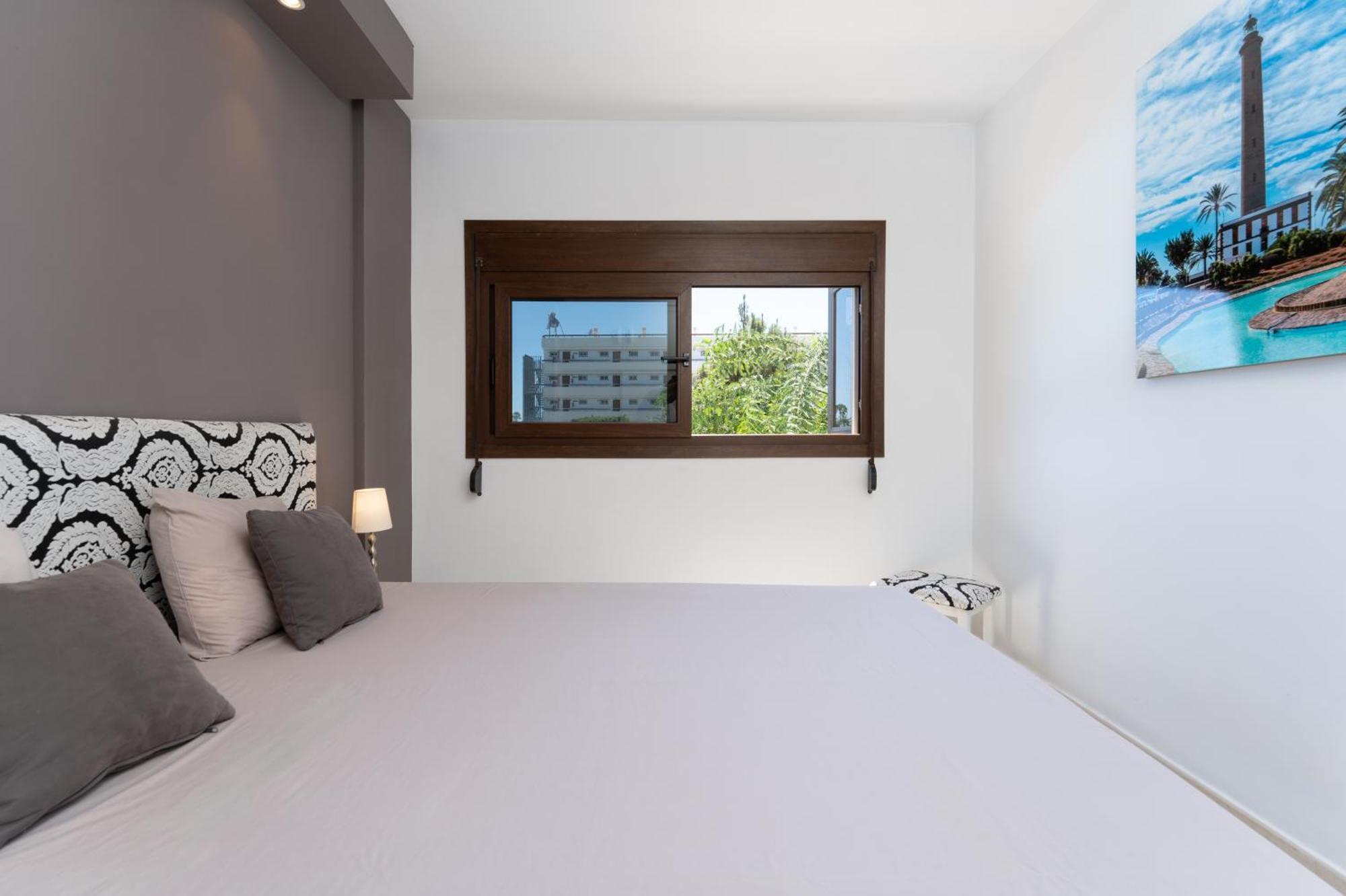 Garden View Apartment Iguazu 3 Near Yumbo プラヤ・デル・イングレス エクステリア 写真